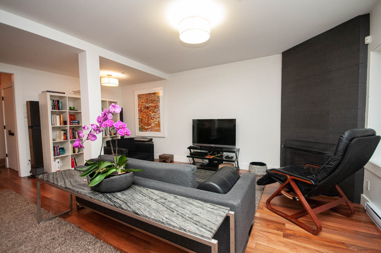 Heritage Style Furnished Townhome For Rent in Kitsilano