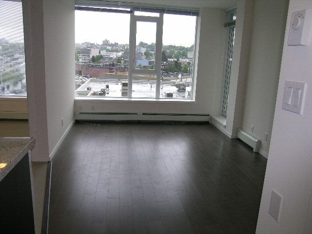 808 - 1887 Crowe St - Condo - Olympic Village - Photo 3 of 31