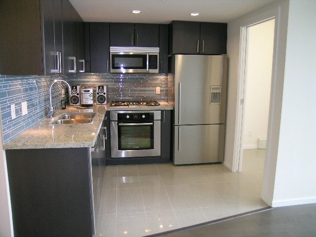 808 - 1887 Crowe St - Condo - Olympic Village - Photo 4 of 31