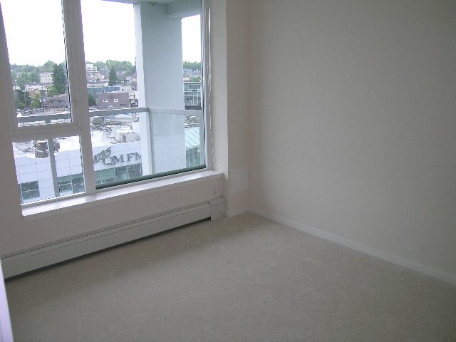 808 - 1887 Crowe St - Condo - Olympic Village - Photo 9 of 31