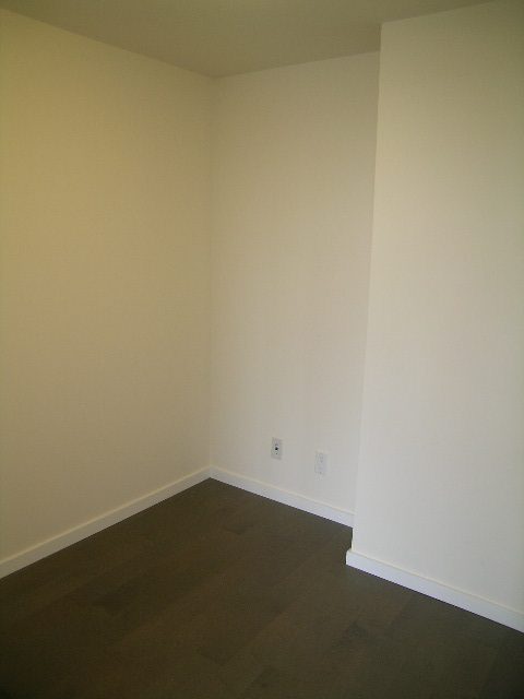 808 - 1887 Crowe St - Condo - Olympic Village - Photo 13 of 31