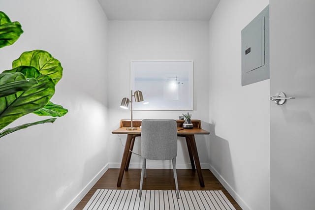 condo rental in crosstown