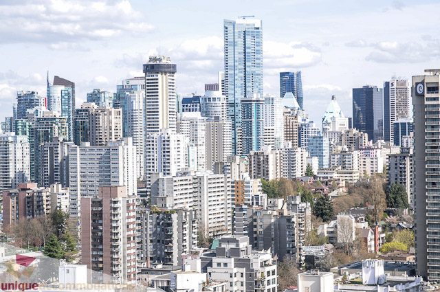 Furnished 1-bedroom condo with city view and modern furnishings. - 1802- 2055 Pendrell, Vancouver Downtown