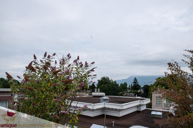 Furnished 1-bedroom with city view and rooftop garden. - 402- 2680 West 4th Ave PH2, Vancouver West Side