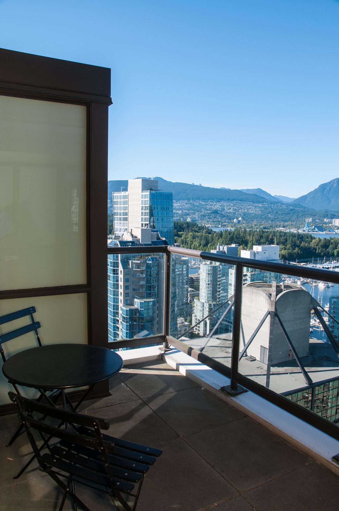 Bright balcony with city view and modern furnishings. - 3201 - 1331 Alberni, Vancouver Downtown