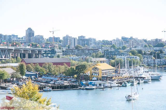 Furnished 2-bedroom condo with stunning city view and waterfront access. - 604-1000 Beach Avenue, Vancouver Downtown