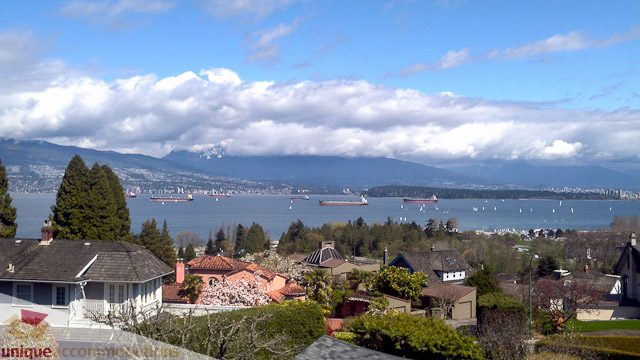 Furnished 3-bedroom house with stunning city view and lush greenery. - 4559 W. 3rd Ave, Vancouver West Side