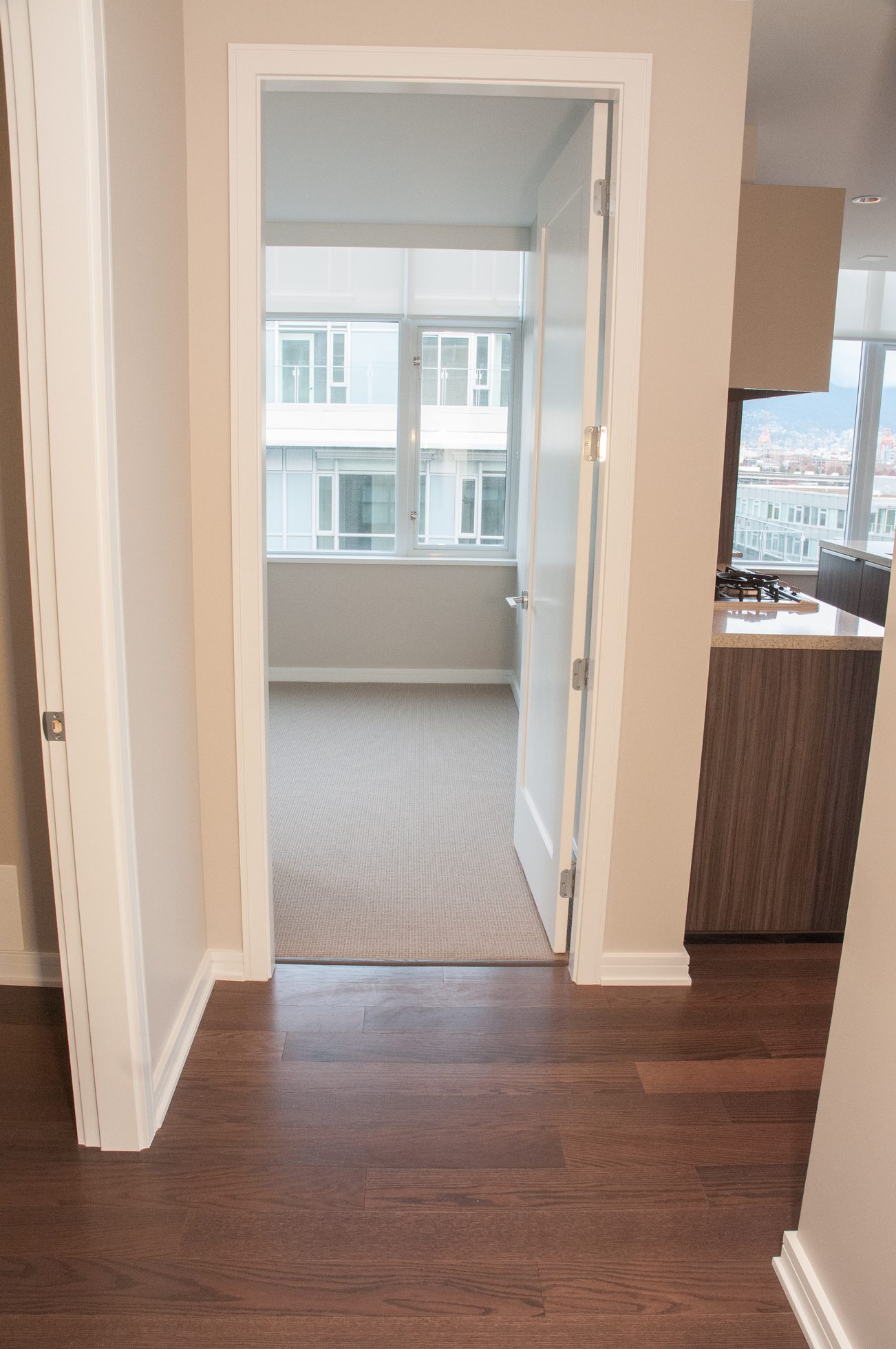 Bright den with hardwood floors and city view. - 1010-181 West 1st Avenue, Vancouver West Side