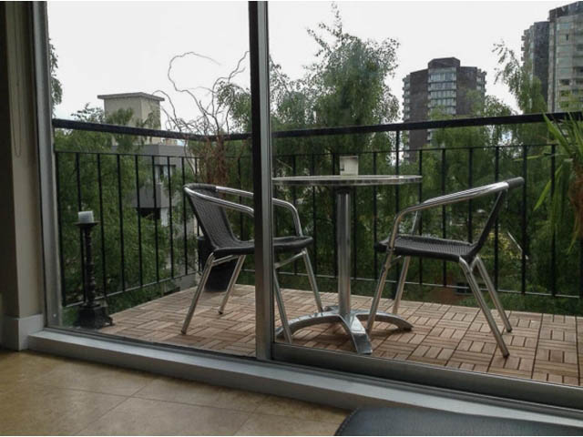 Furnished balcony with outdoor seating and city view. - 501 - 1251 Cardero Street, Vancouver Downtown