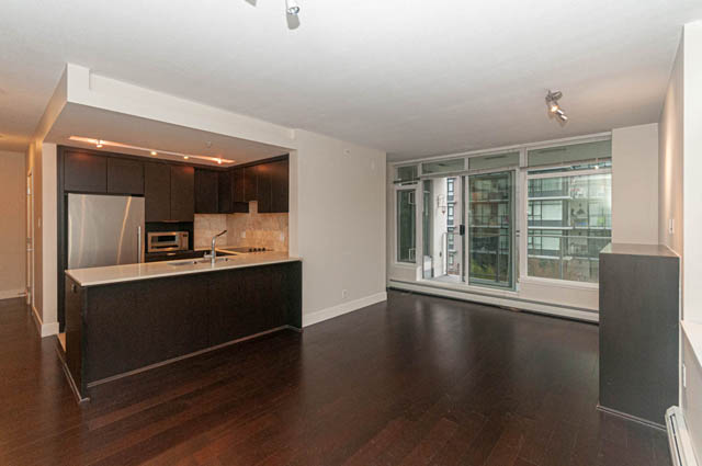 lonsdale b c real estate