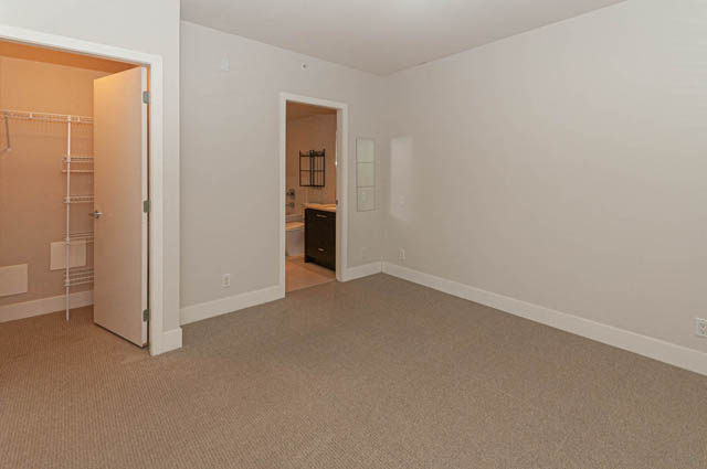 lonsdale property management
