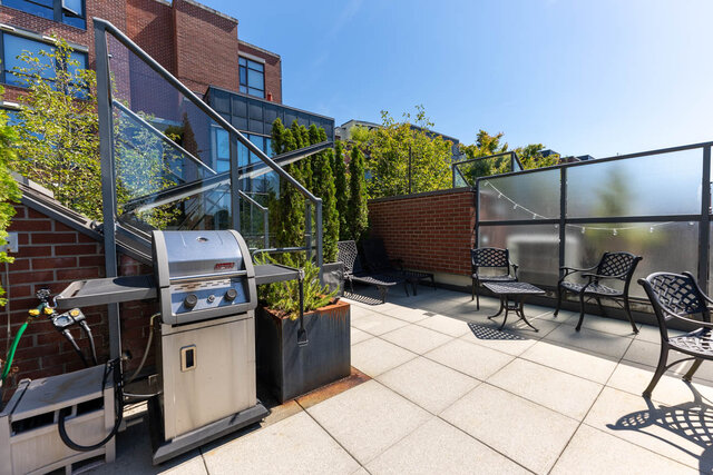 Spacious rooftop patio with outdoor grill, seating, and privacy screen. - 3238 Tupper Street, Vancouver West Side