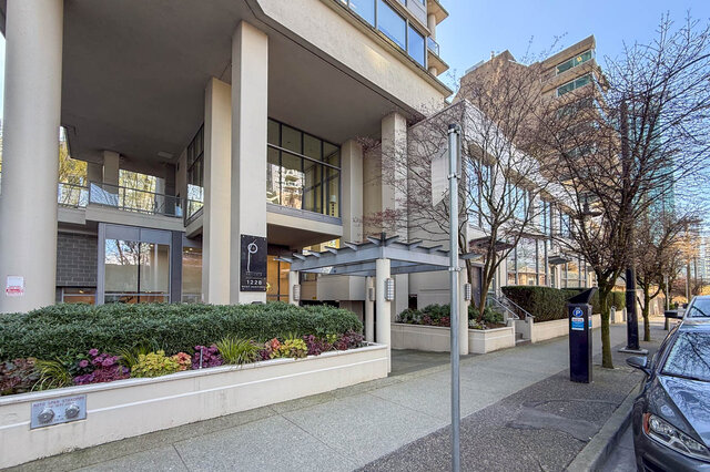 1701 -1228 West Hastings Street - Condo - Coal Harbour - Photo 3 of 42