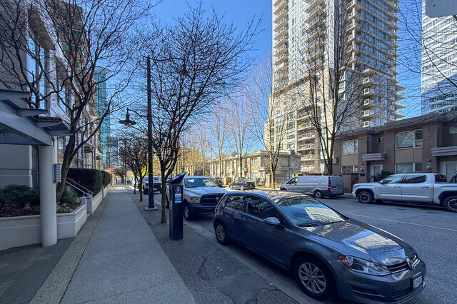 1701 -1228 West Hastings Street - Condo - Coal Harbour - Photo 5 of 42