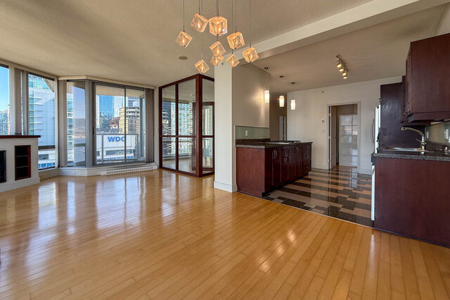 1701 -1228 West Hastings Street - Condo - Coal Harbour - Photo 11 of 42