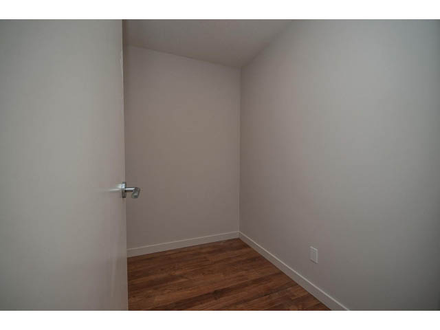 square footage 700