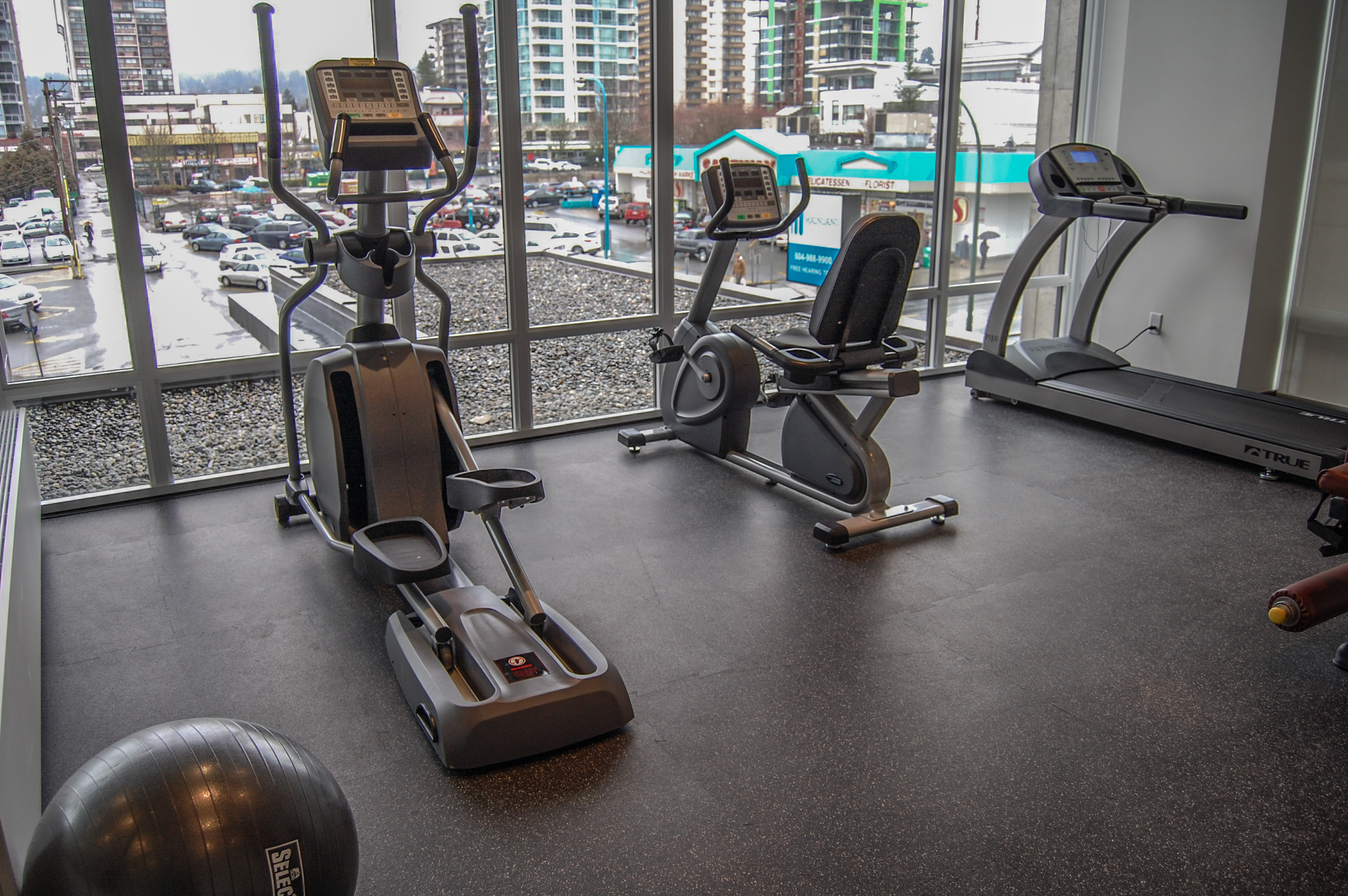 North Vancouver The Prescott for rent Lonsdale