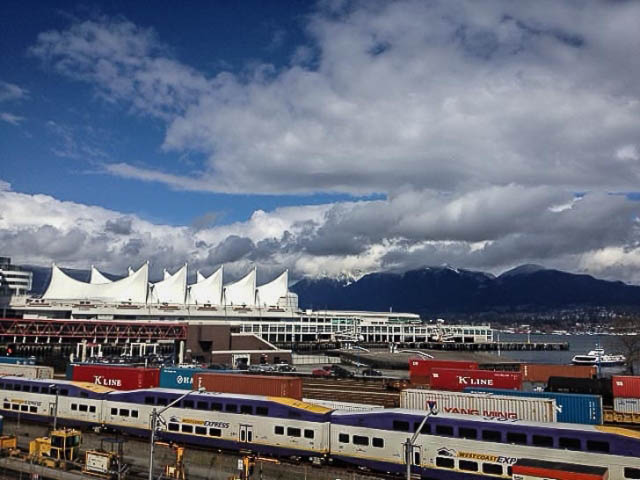 Furnished 1-bedroom loft with city view and waterfront access. - 207 - 345 Water St, Vancouver Downtown
