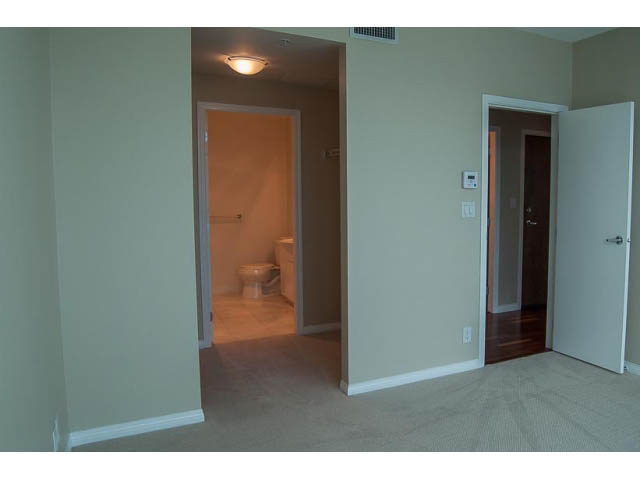 rental in lonsdale