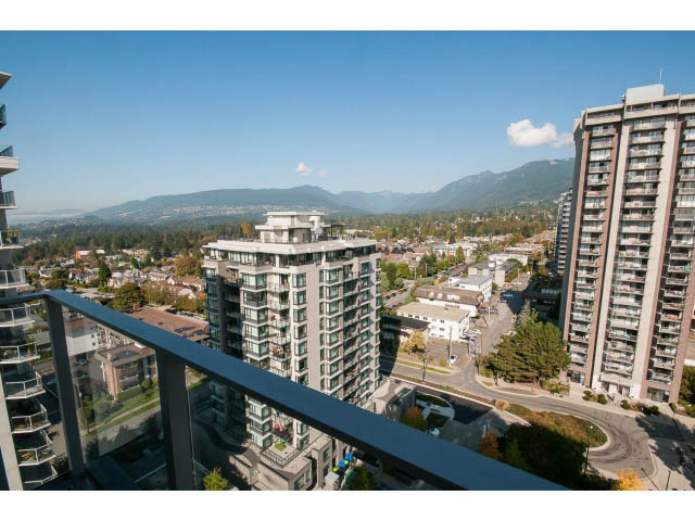 Furnished 2-bedroom + den condo with a stunning city view and modern furnishings. - 1606-158 West 13th Street, North Vancouver