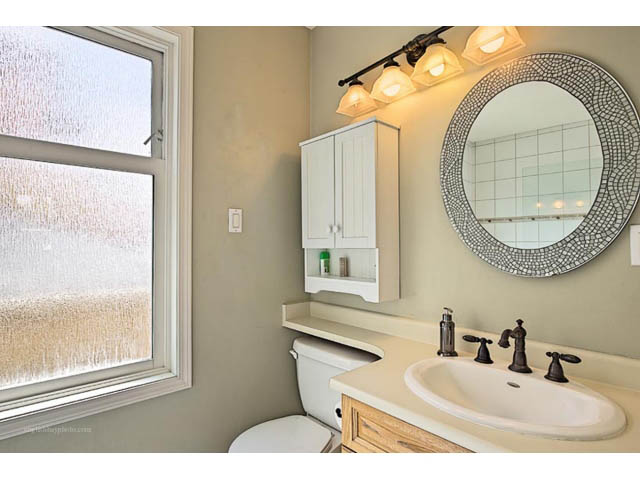 unfurnished north vancouver