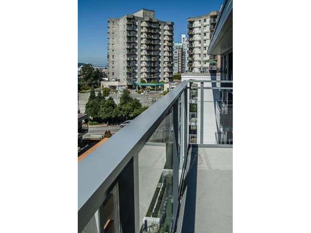 Furnished 1-bedroom + den with city view from balcony. - 501 - 221 East 3rd Street, North Vancouver