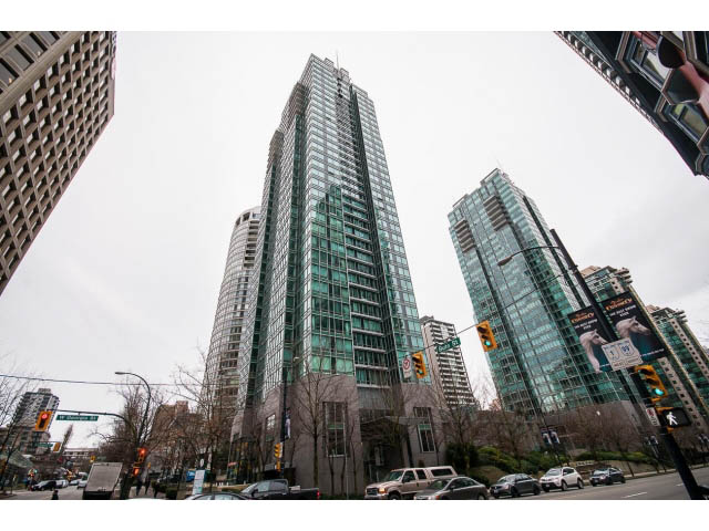Furnished 1-bedroom with stunning city view and modern architecture. - 507 - 1200 West Georgia Street, Vancouver Downtown