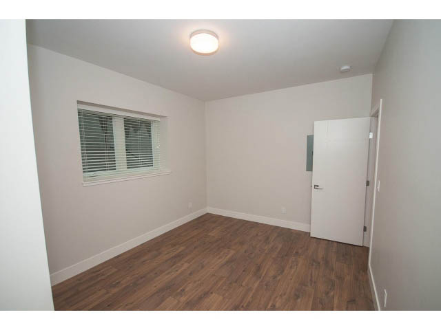1 bedroom den