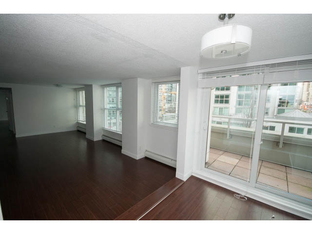 unfurnished downtown