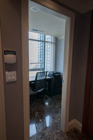 Bright living room with city view and modern furniture. - 2503 - 428 Beach Crescent, Vancouver Downtown