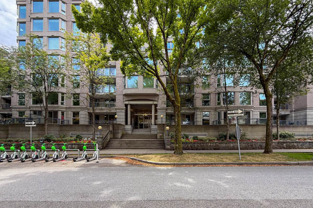 214 500 west 10th ave vancouver west side fairview