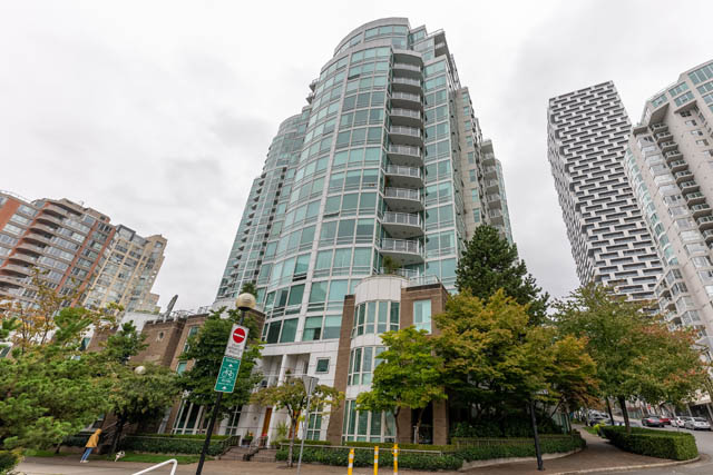 luxury suite downtown vancouver b c