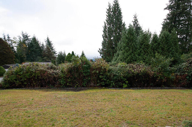 555 Stevens Drive - House - British Properties - Photo 29 of 29