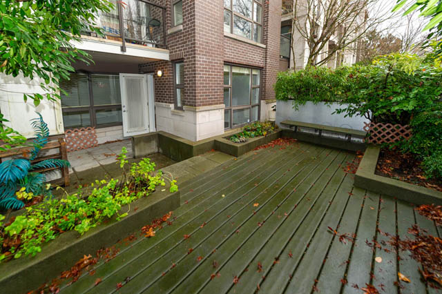 accommodations in vancouver west side