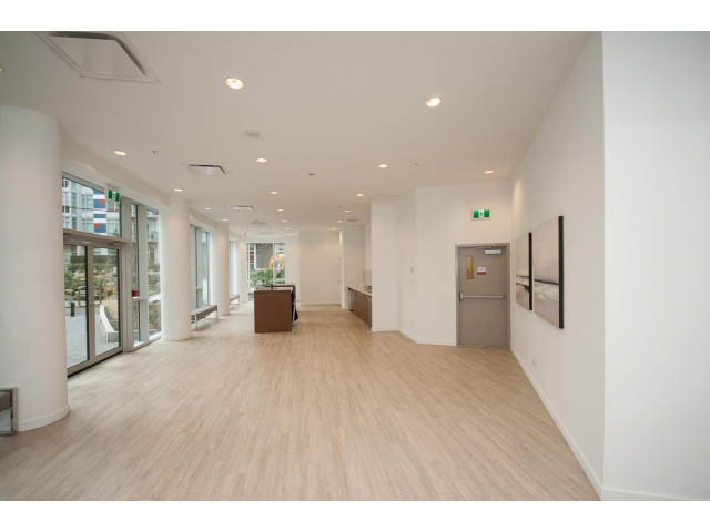 unfurnished east side