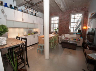 308 - 546 Beatty Street