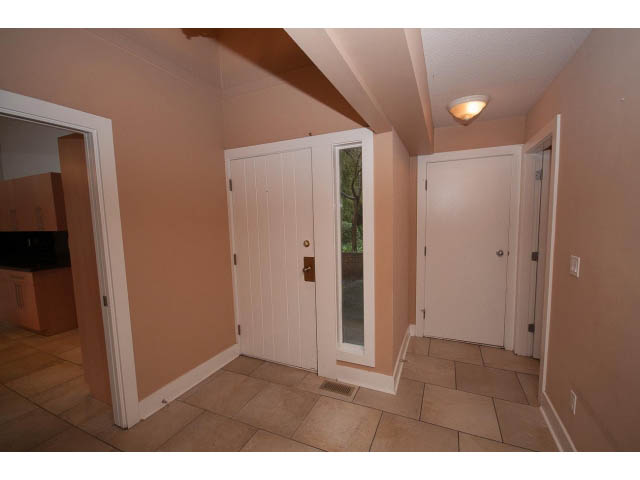 rent unfurnished west vancouver