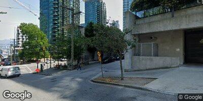 Street view of 405 - 588 Broughton St