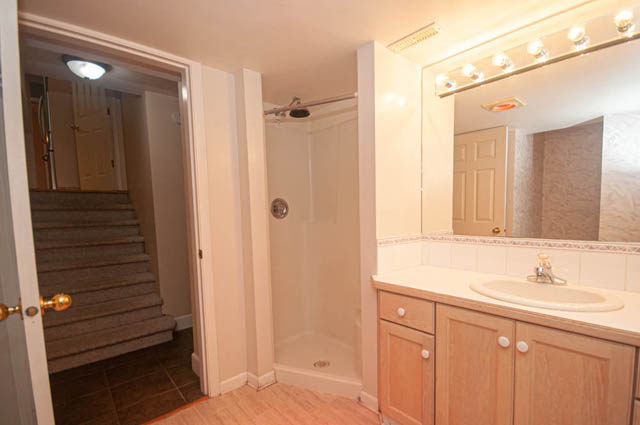 unfurnished north vancouver
