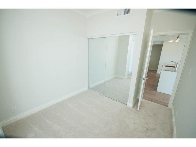 3 bedroom den