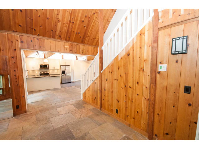 luxury in north vancouver