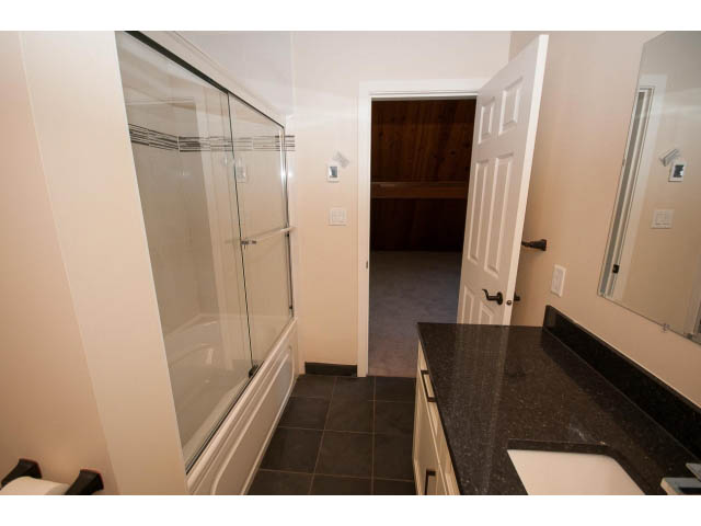 accommodations in north vancouver