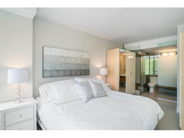 1018 cambie