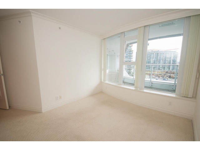 residences at the pier pinnacle rentals lonsdale