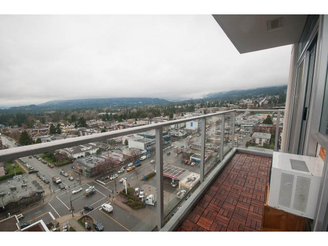 Furnished 1-bedroom condo with a stunning city view from the balcony. - 1702 - 135 East 17th Street, North Vancouver