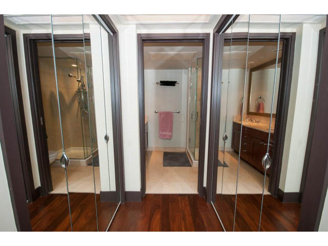 Bright bathroom with hardwood floors and a walk-in shower. - 803 - 590 Nicola Street, Vancouver Downtown