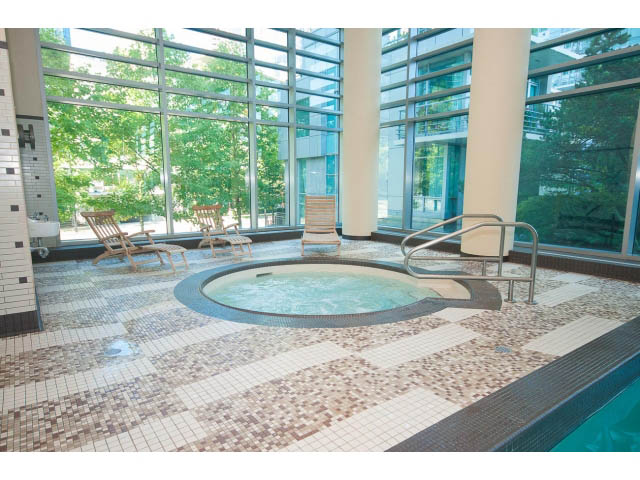 Spacious loft with large windows, mosaic-tiled floor, and city view. - 803 - 590 Nicola Street, Vancouver Downtown