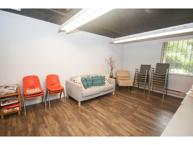 roya kensington rentals north vancouver