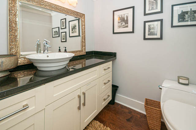 2663 fromme road north vancouver lynn valley