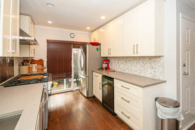 2663 fromme road north vancouver lynn valley